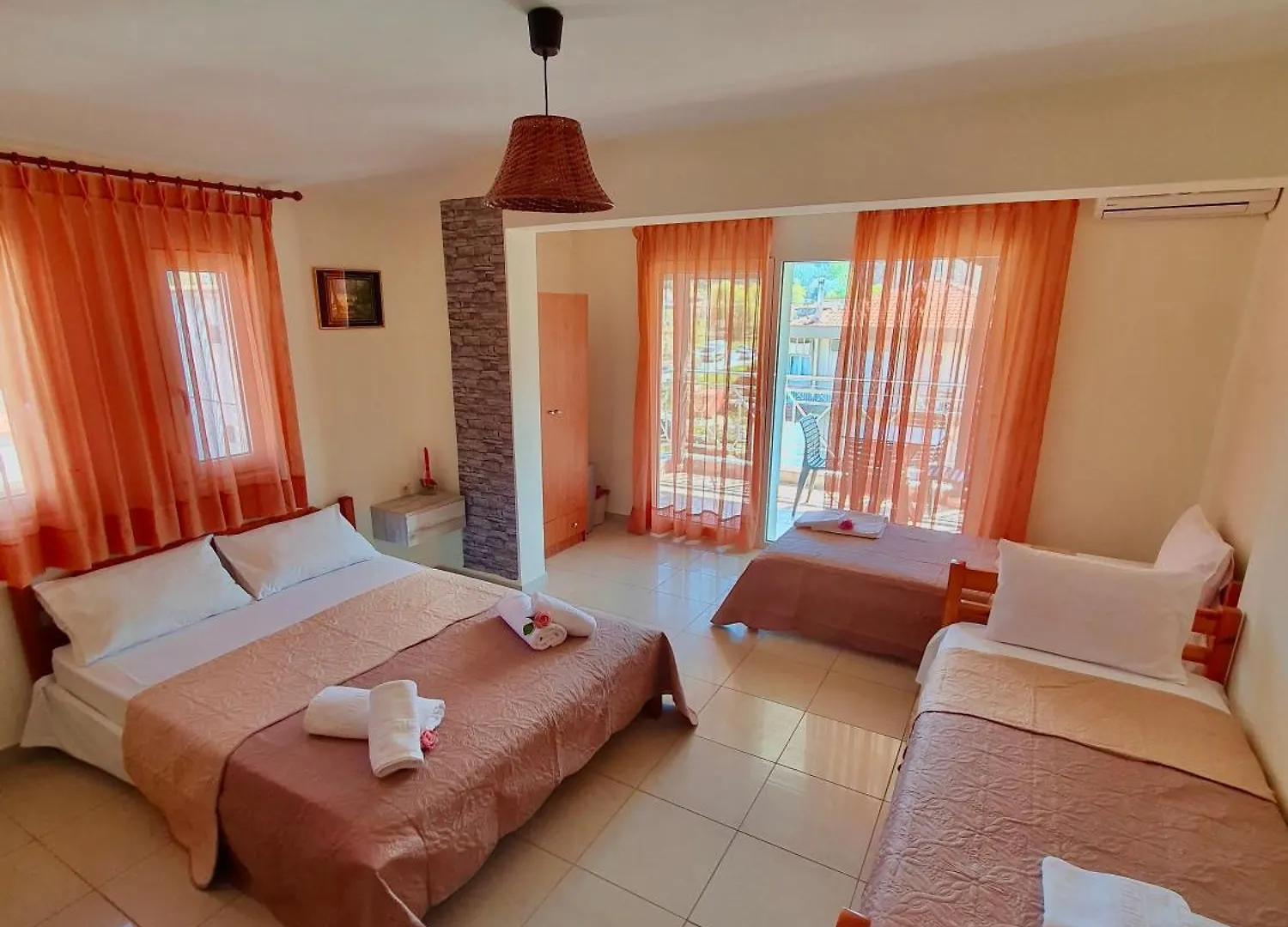 Apartament Studios Denis Stavros